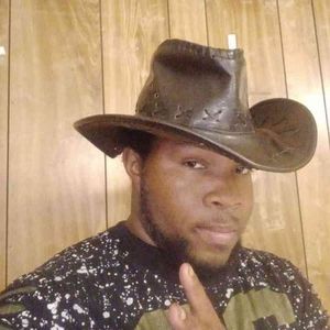 Meet your Posher, Thomas